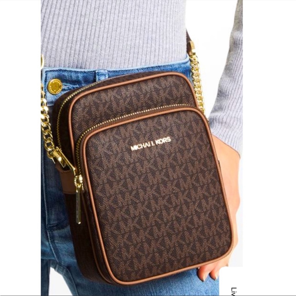 Michel Kors Signature-print Jet Set Travel bag